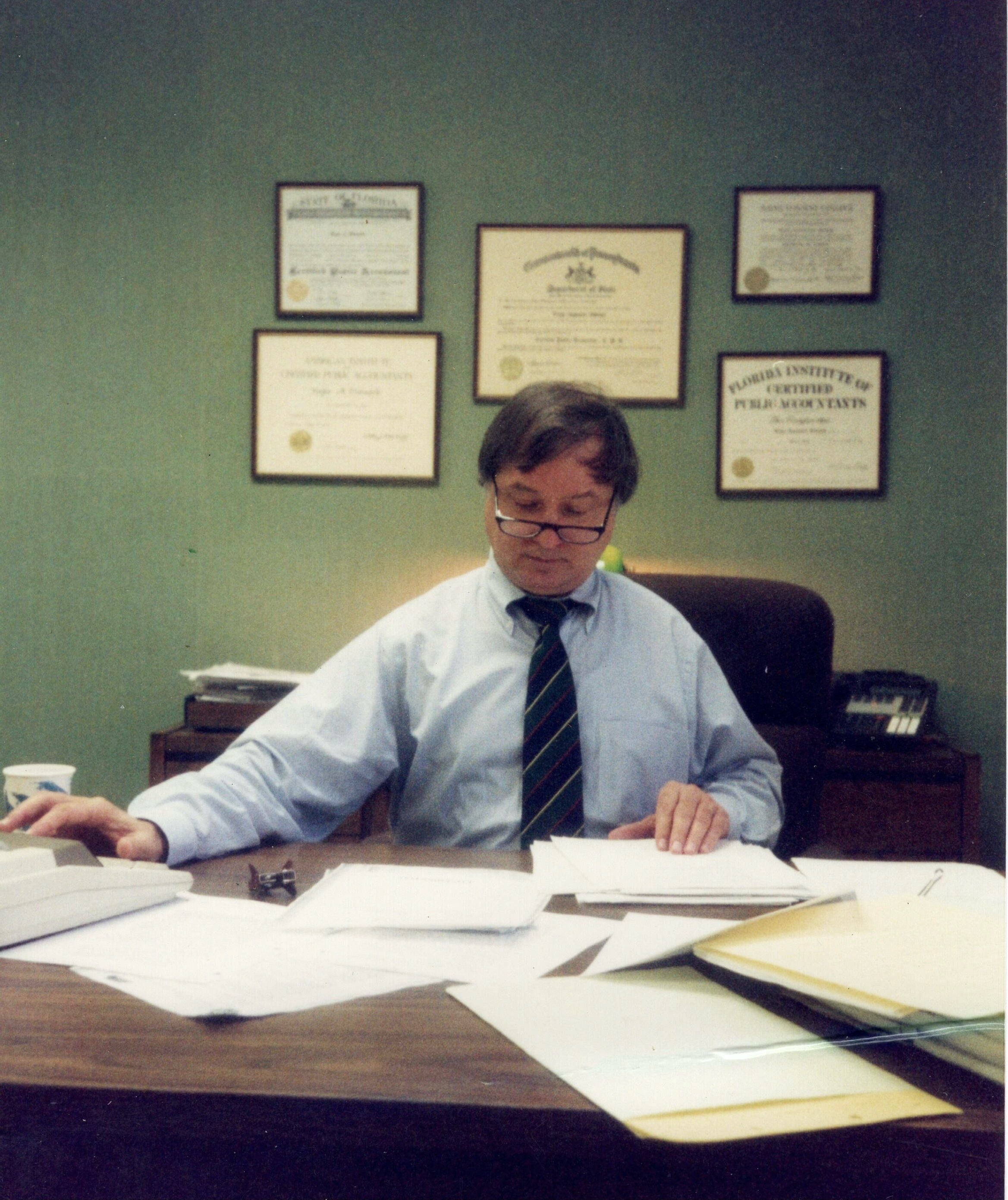 Regis Photo